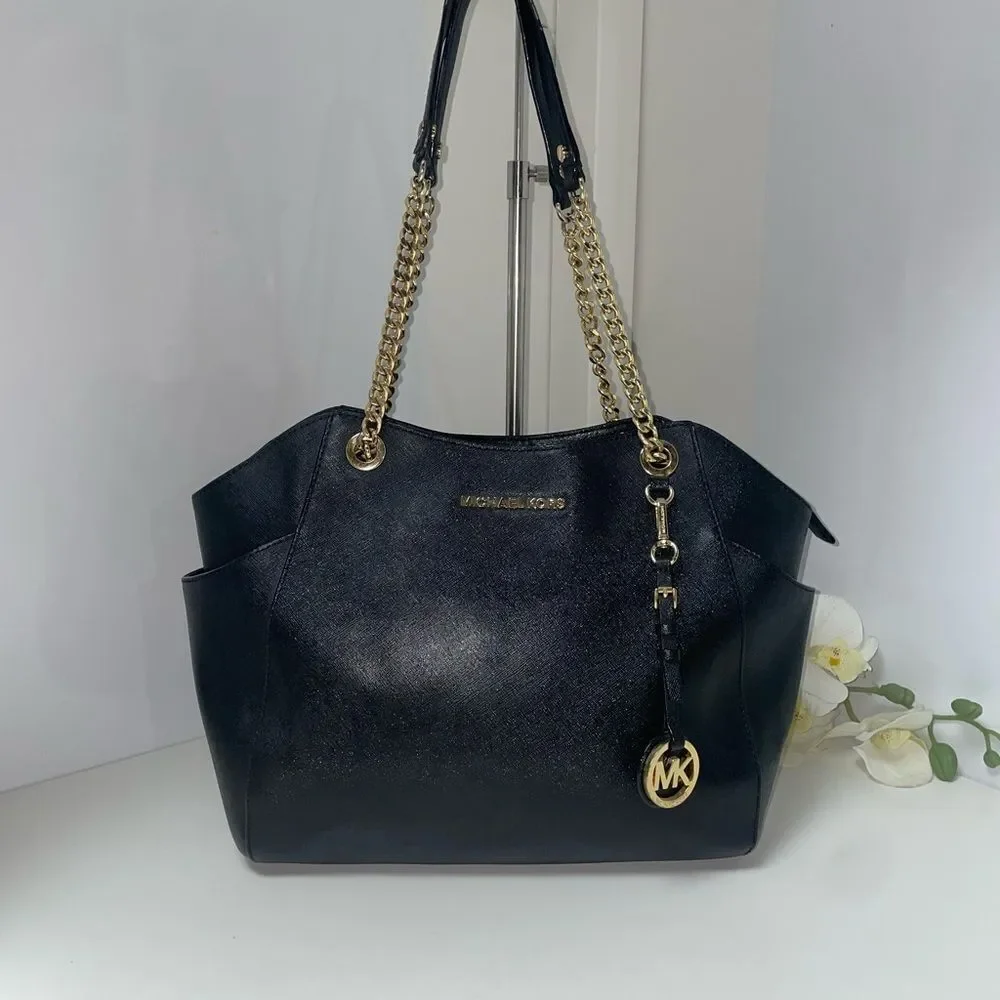 Michael Kors Black Jet Set Shoulder Bag